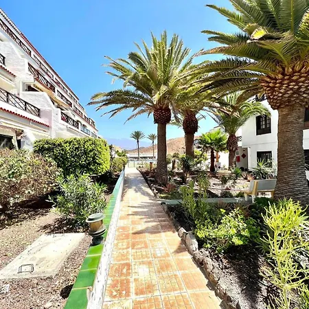 Apartment Lovely With Pool And Wifi *