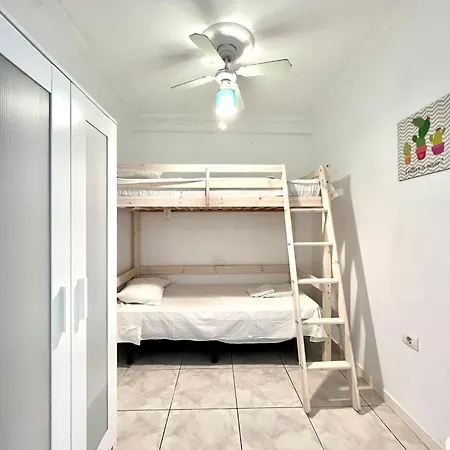 Lovely With Pool And Wifi Apartment